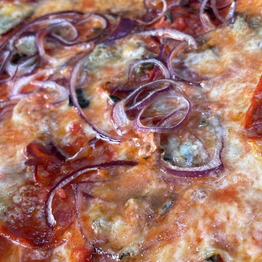 Trattoria Rathaus Piazza - Pizzeria,Trattoria - restaurants,bar,good service,healthy food,crowded,great value,good for dates
