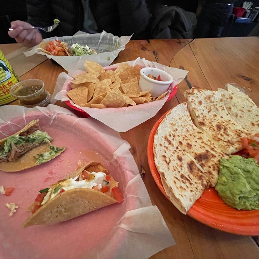 Uno Dos Tacos - Latin American Restaurant,Taco Restaurant,Mexican,Bars,Salad - meats,salads,well,lunch,vegetables,healthy food,tacos,outdoor seating,liquor,dinner,crowded,bacon,happy hour,margaritas,salsa,good for a quick meal,quick service,good for groups,agua fresca