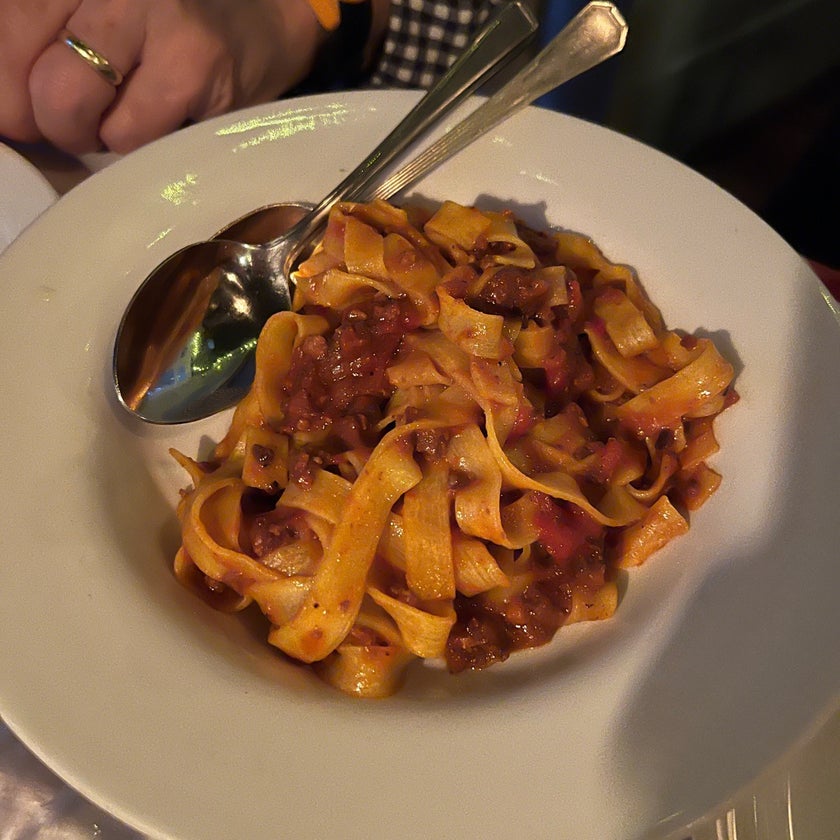 Trattoria Brutto - Restaurant - Italian food,friendly staff,potatoes,comfortable,sausage,trendy,peas,lentils,fried dough