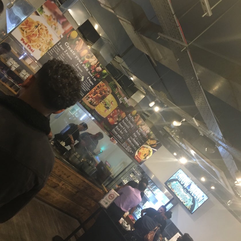 Zucla - Fast Food Restaurant,Noodle Restaurant - 