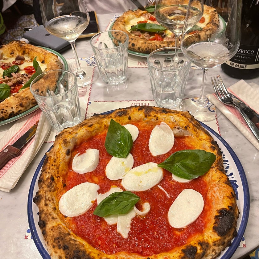 Pizzium - Pizzeria - Neapolitan