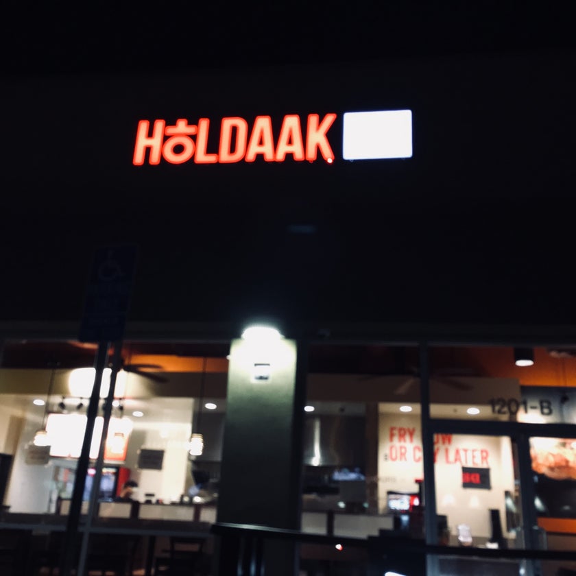 Holdaak - Korean Restaurant,Sandwich Spot,Wings Joint - 