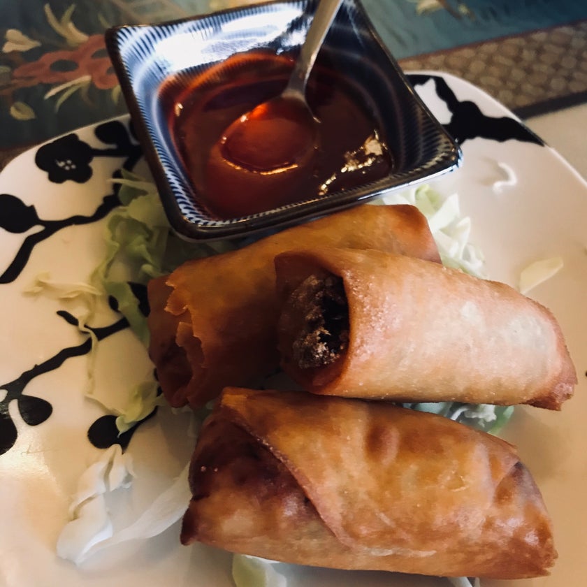 Wild Pepper - Chinese Restaurant,Chinese - restaurants,bar,desserts,chicken,city,dinner,quiet,great value,garlic,chili,big portions,spacious,delivery,good for a quick meal,spring rolls,stir fry,spare ribs,scallions,string beans