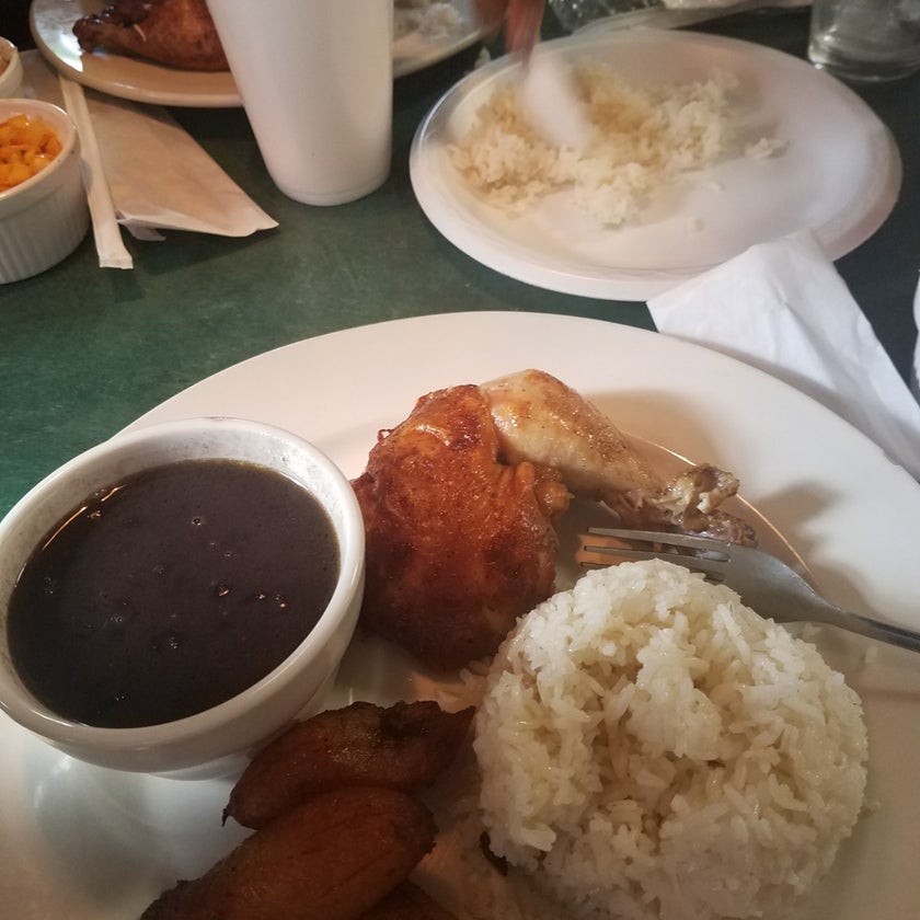 La Brasa Grill Plantation - Brazilian Restaurant,Peruvian Restaurant,Seafood Restaurant - restaurants,good service,chicken,town,rice,dinner,great value,good for dates,lunch specials,good for a quick meal,County,lomo saltado,anticuchos