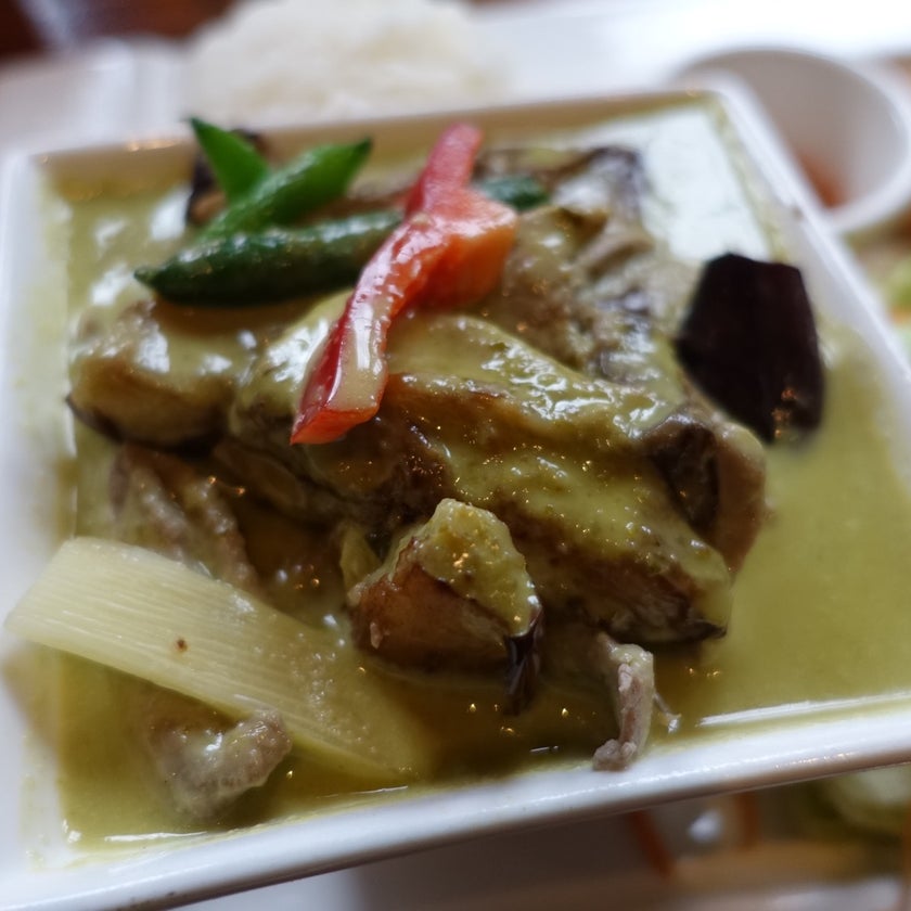 Charm Thai Eatery - Thai Restaurant - restaurants