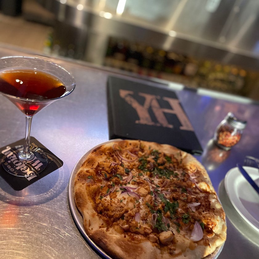 Yard House - American Restaurant - 