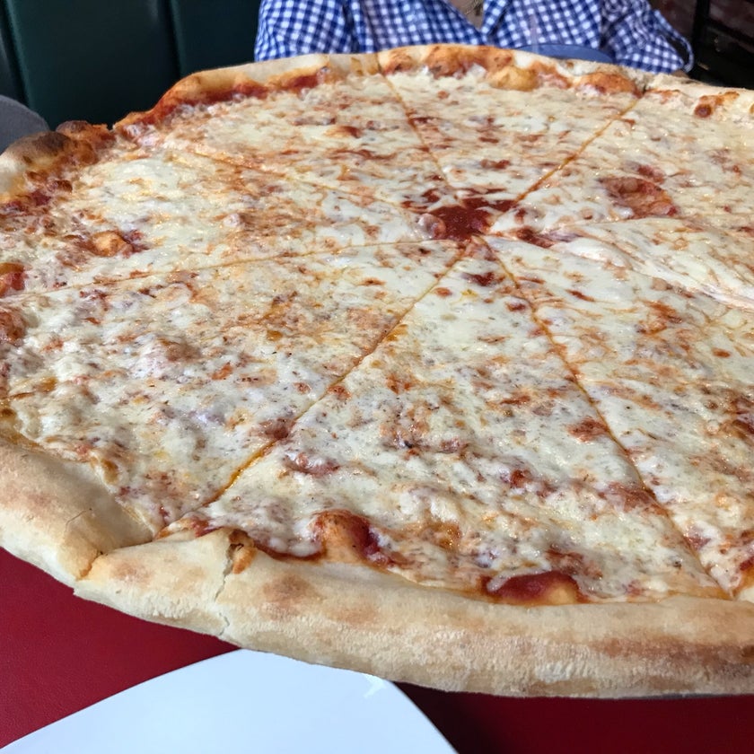 Beach Bella Pizza II - Pizzeria - restaurants,bar,BBQ chicken,Stromboli,chicken subs