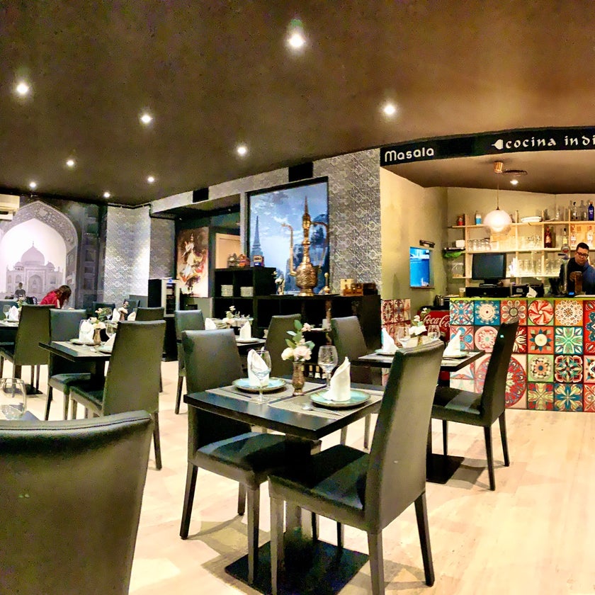 Masala Corner - Indian Restaurant - 
