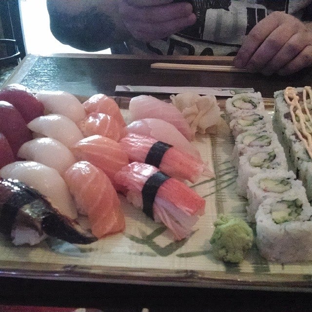 Asian Breeze - Chinese Restaurant,Sushi Restaurant,Sushi Bars,Chinese,Asian Fusion - dinner,great value