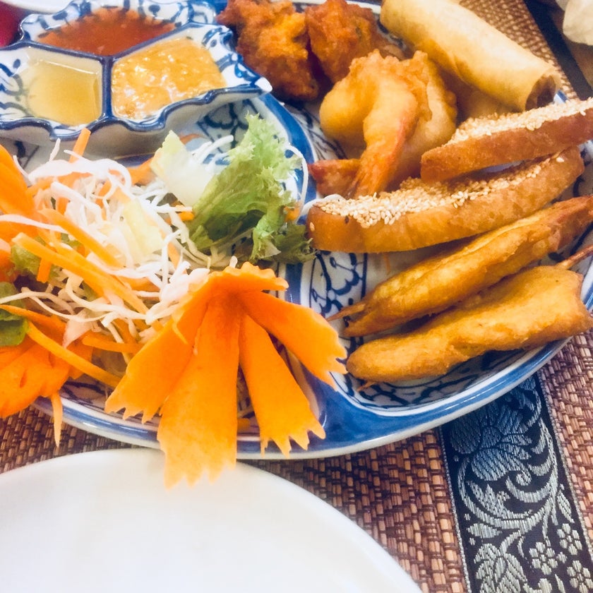 Luk Thai - Thai Restaurant - 