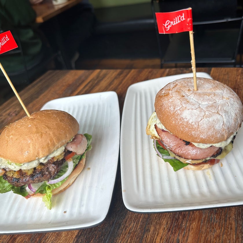 Grill'd - Burger Joint - restaurants,friendly staff,burgers,healthy food,road,snacks,sliders,sweet potato chips,good for singles