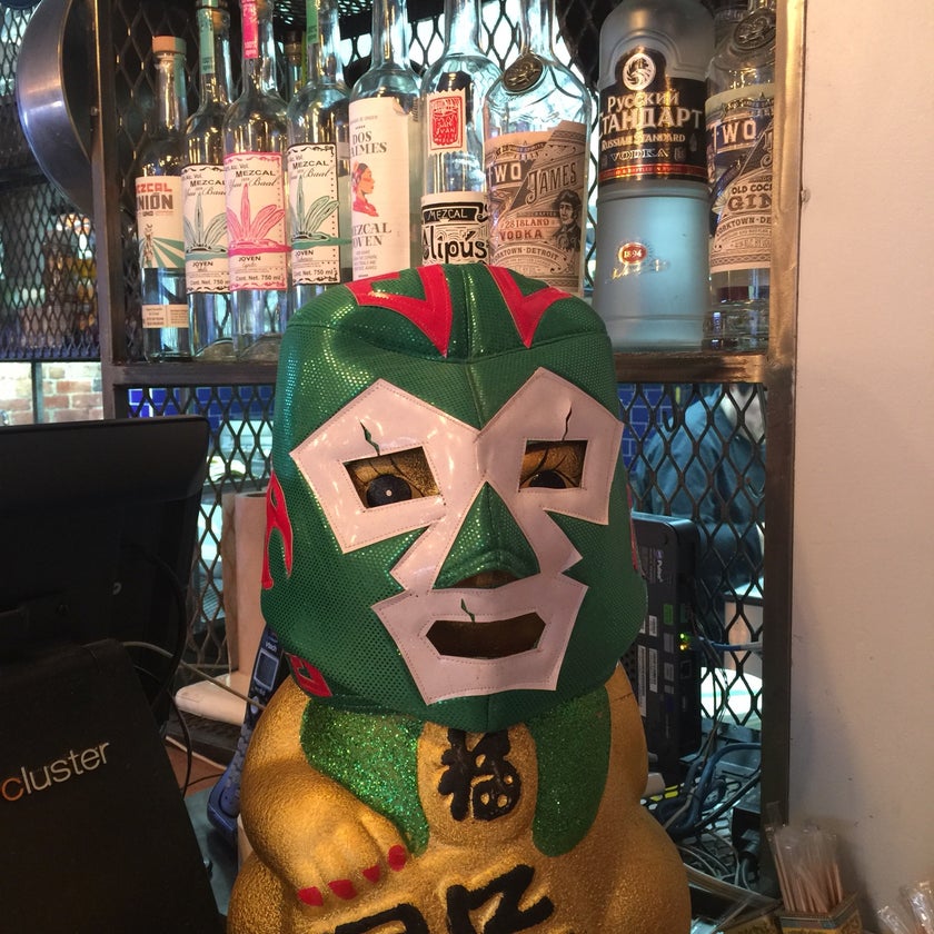 La Capital Tacos - Taco Restaurant - town,tacos,spicy food,crowded,margaritas,quesadillas,relish,good for a quick meal,micheladas,al pastor,changing menu,habanero,pico,beer battered,grilled pineapple,good for singles,chinatown,delicioussss