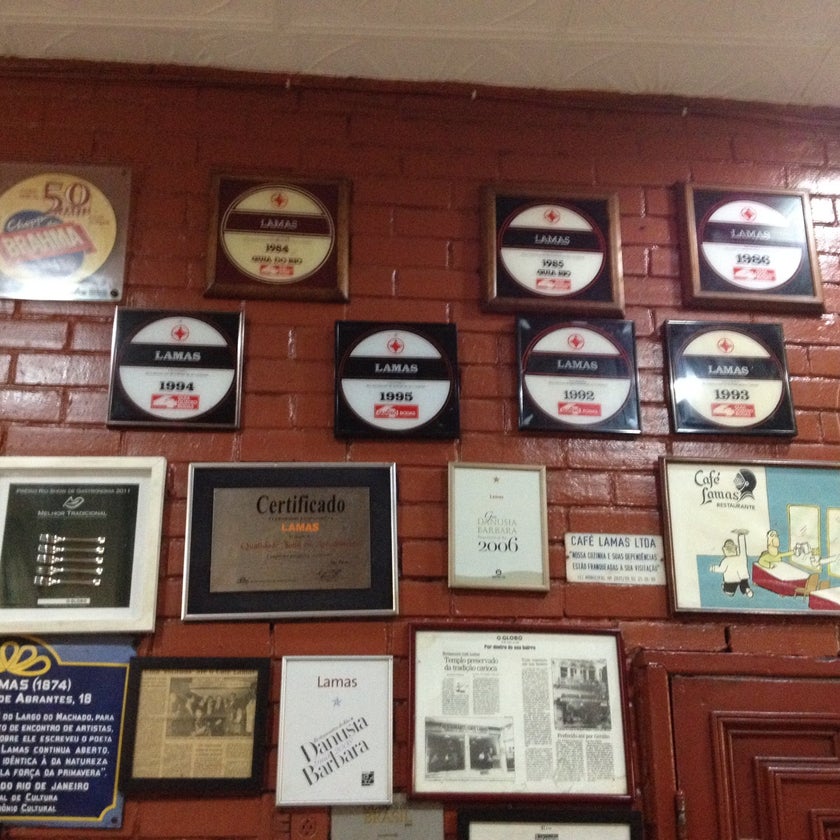Café Lamas - Churrascaria,Portuguese Restaurant - restaurants,bar,desserts,chicken,salads,lunch,rice,lines,dinner,crowded,great value,neighborhood,spacious,trendy,bridge,University,good for a quick meal,valet parking,good for groups,sandwich spot