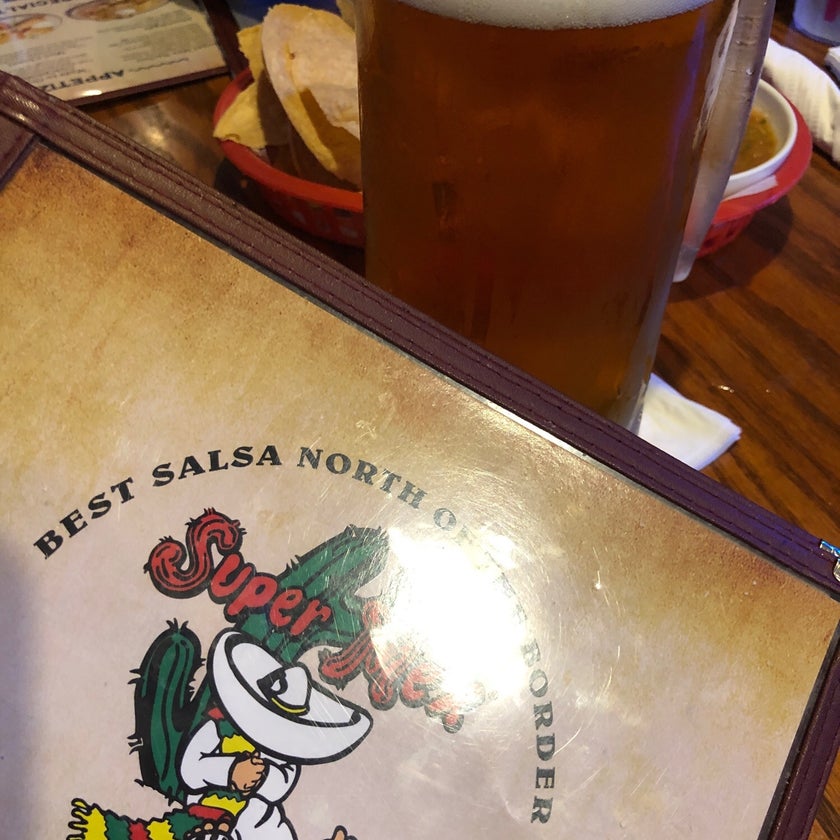 Super Mex - Mexican Restaurant - bar,meats,good service,Mexican food,lunch,brunch food,town,rice,parking,dinner,margaritas,salsa,good for a quick meal,shredded beef