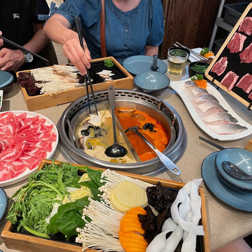 Happy Lamb Hot Pot Restaurant - Chinese Restaurant,Hotpot Restaurant,Mongolian,Chinese,Pan Asian - ice cream,spicy food,lamb skewers,spicy lamb