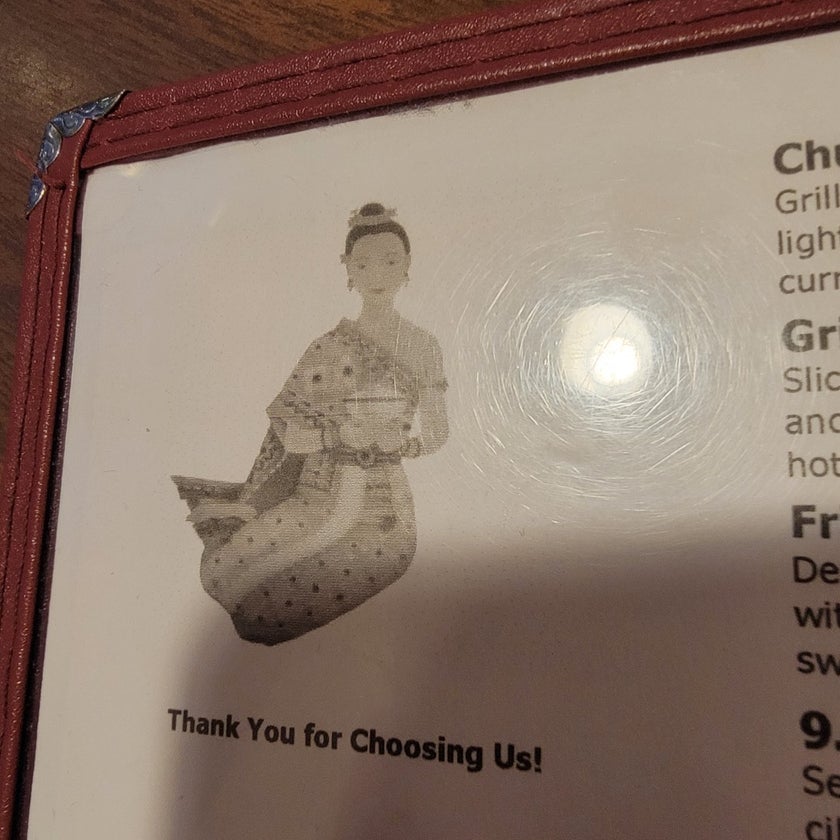 Siam Noodle & Rice - Thai Restaurant - meats,good service,lunch,brunch food,town,spicy food,dinner,great value,sausage,big portions,Thai food,iced coffee,ginger,Tom Yum soup,egg rolls,roast pork,sticky rice,beef salad,papaya salad,peanut sauce,collard greens,homestyle,Larb