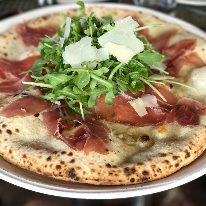 Mino - Café,Pizzeria,Italian Restaurant - 