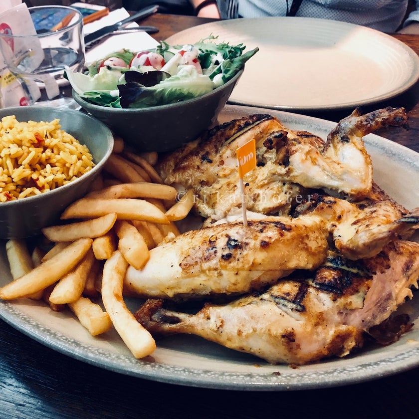 Nando's - Restaurant - chicken,lunch,parking,spicy food,casual,good for a quick meal