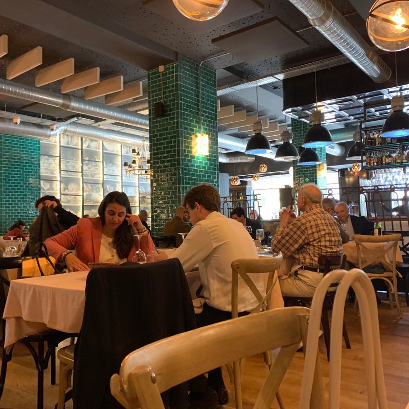 La Penela - Restaurant - restaurants,tortillas,stylists,good for business meetings,roast meats
