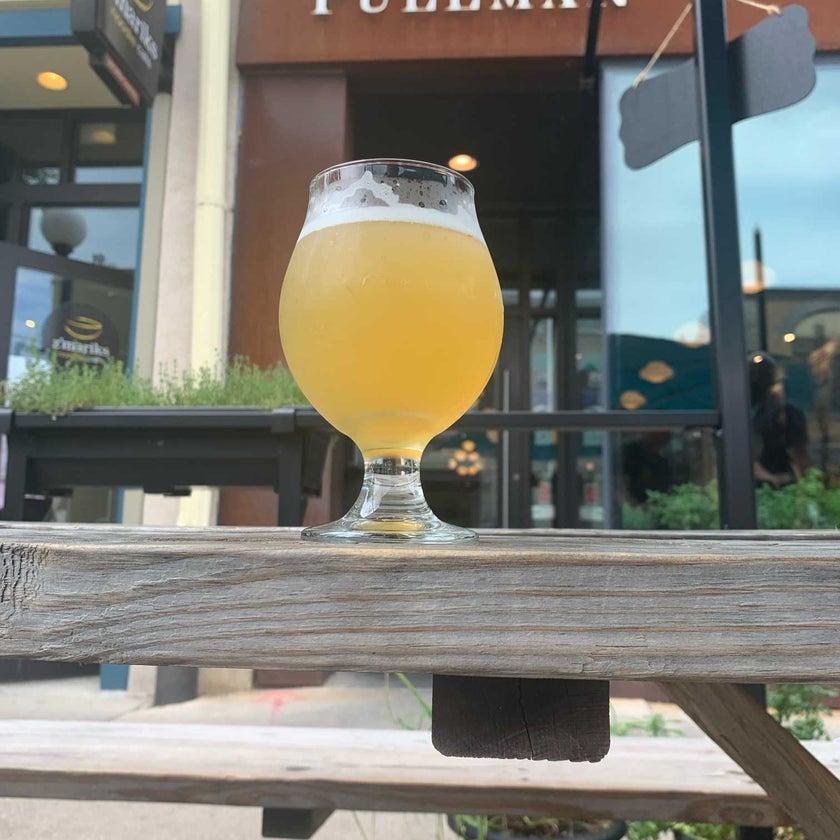 Pullman Bar & Diner - Lounge,Diner,American Restaurant,Diners,Bars,Breakfast & Brunch - restaurants,bar,breakfast food,lunch,brunch food,cute,appetizers,trendy,good for dates,diner food,peaches,grilled cheese sandwiches,burrata cheese,butternut squash soup