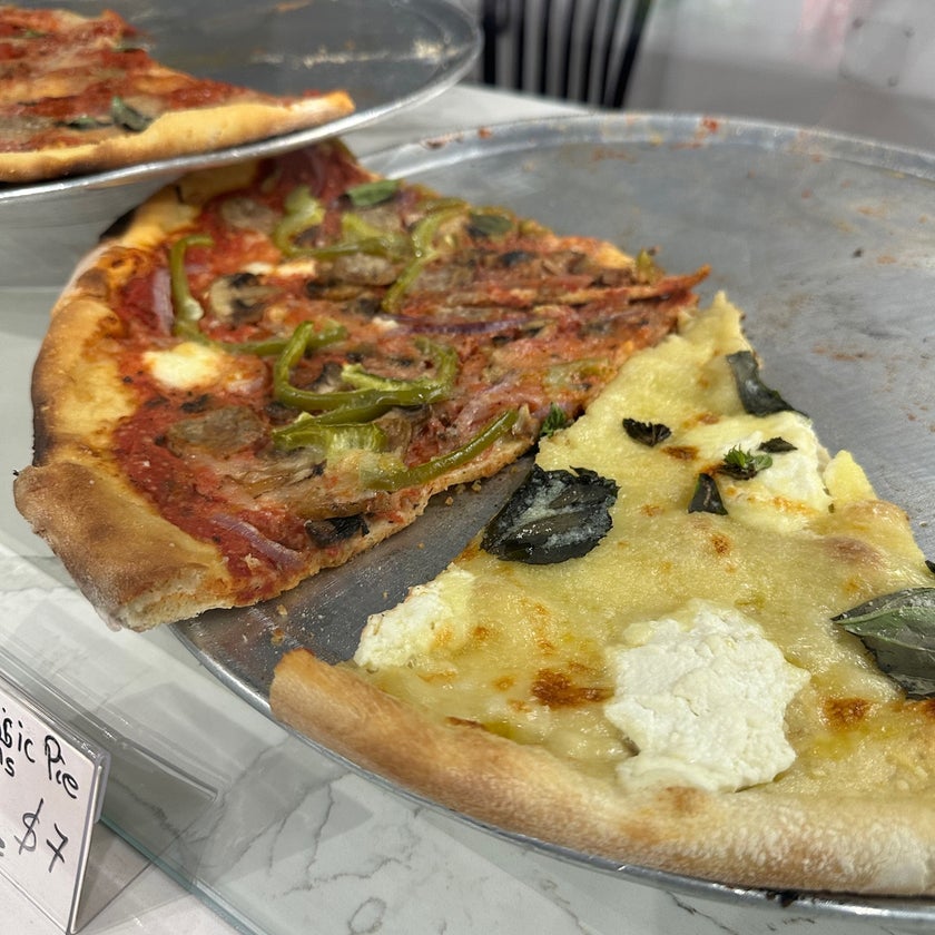 Di Fara Pizza - Pizzeria,Pizza - 