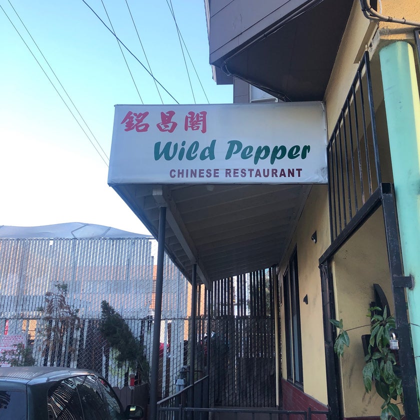 Wild Pepper - Chinese Restaurant,Chinese - restaurants,bar,desserts,chicken,city,dinner,quiet,great value,garlic,chili,big portions,spacious,delivery,good for a quick meal,spring rolls,stir fry,spare ribs,scallions,string beans