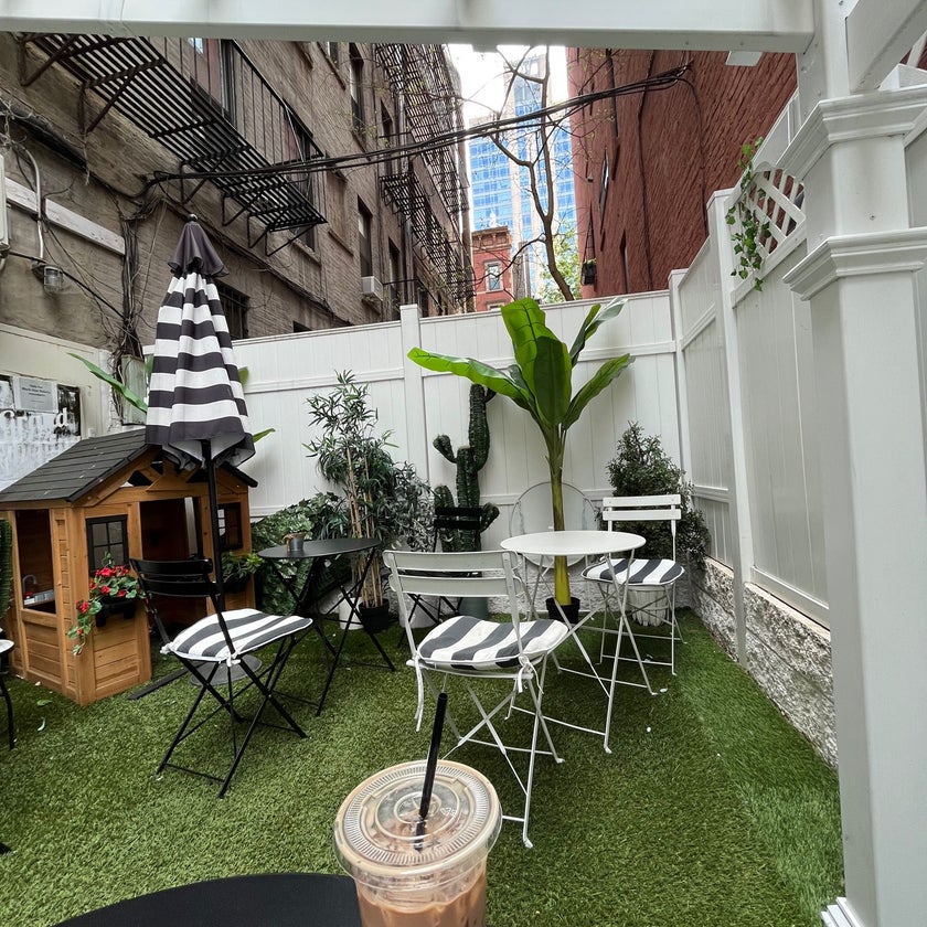 Black Star Bakery & Ca - Bakery,Café,Restaurant - breakfast food,pastries,neighborhood