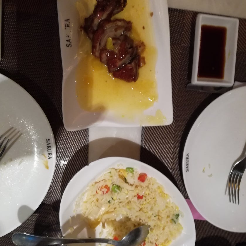 Sakura VI Wok - Asian Restaurant - friendly staff,sushi,all you can eat