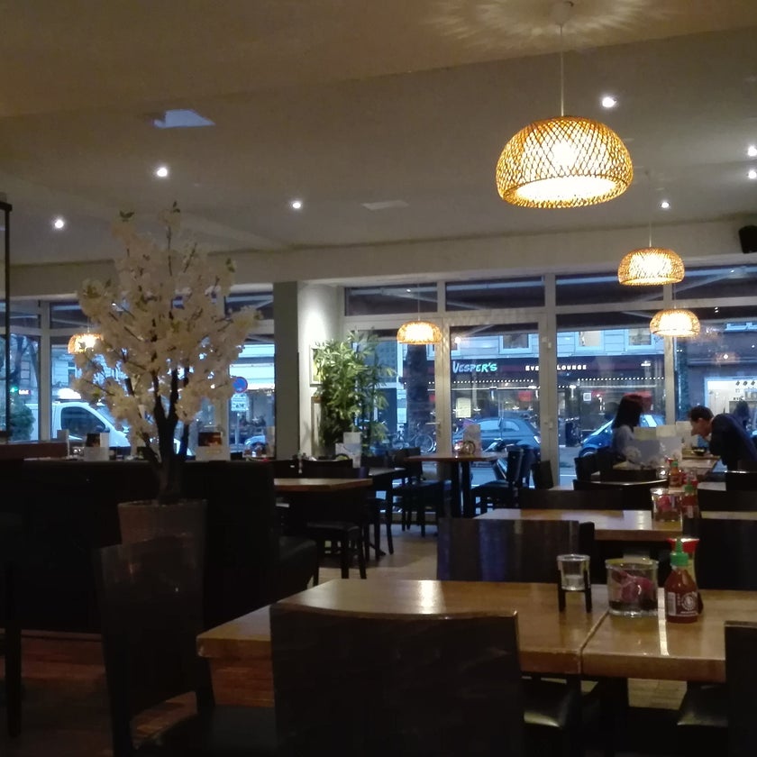 Yin Yang Restaurant - Cafe, Coffee, and Tea House,Asian Restaurant - 