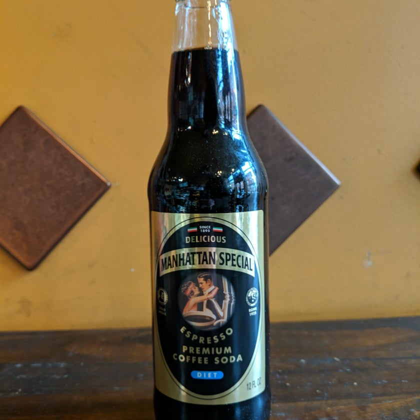 Bonafide Delicatessen - Burger Joint,Deli,American Restaurant - meats,good service,beer,inexpensive,sandwiches,cheese,eggs,bacon,cappuccinos,honey,iced coffee,delis,good for a quick meal,fridge
