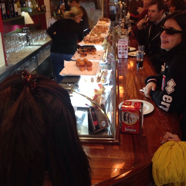 Askao Berri - Bar,Tapas Restaurant - 