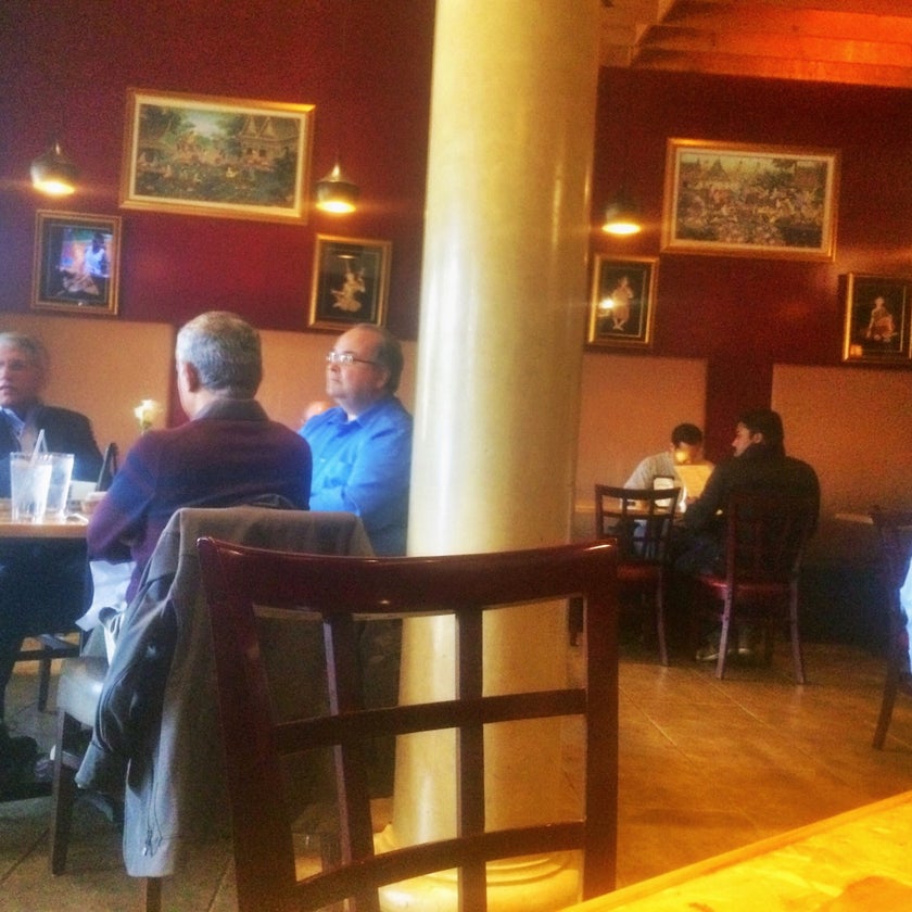 Thipi Thai - Thai Restaurant,Thai - lunch,dinner,duck,Tom Yum soup,good for groups,panang curry,Syrah,pad siew,thai salad