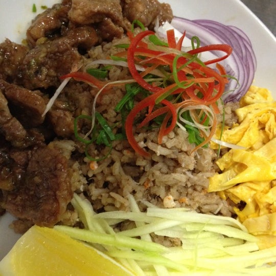 Mons Ban Sabai - Thai Restaurant - 