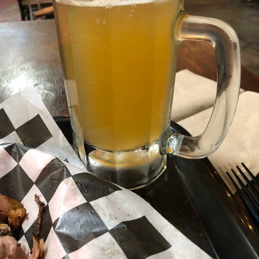Jackson Street BBQ - BBQ Joint - chicken,barbecue,parking,casual,great value,authentic,ribs,homemade food,family-friendly,brisket,good for a quick meal,BBQ sauce,good for groups,sampler platter,creamed corn,jalapeño cheddar,German sausages,cheddar biscuits,trinity