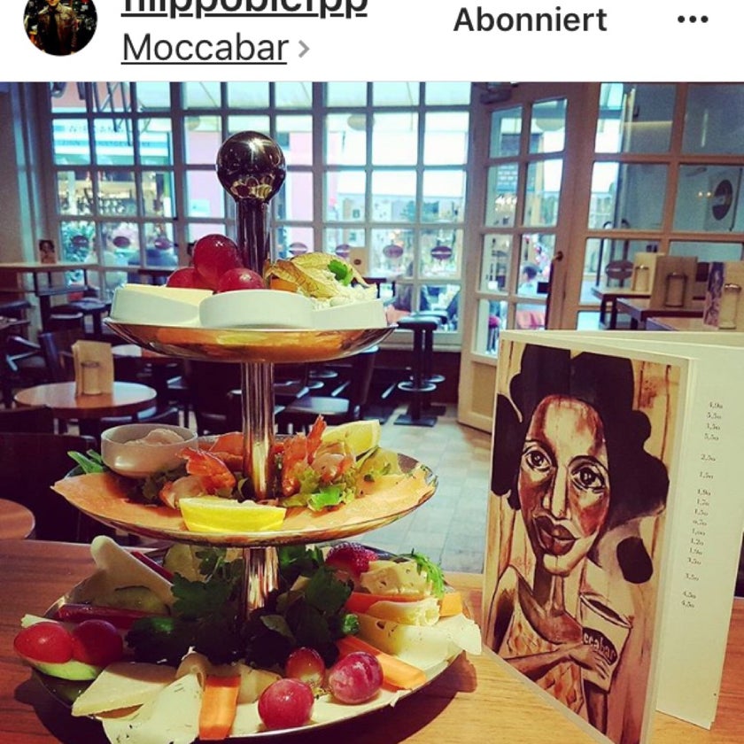 Moccabar - Lounge,Café,Restaurant,Bars,Cafes,Coffee & Tea - restaurants,bar,coffee,good service,breakfast food,brunch food,town,cake,quiet,crowded,trendy,good for dates
