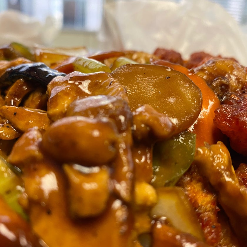 Silk Road Lasalle - Chinese Restaurant - good service,beef,lunch,spicy chicken