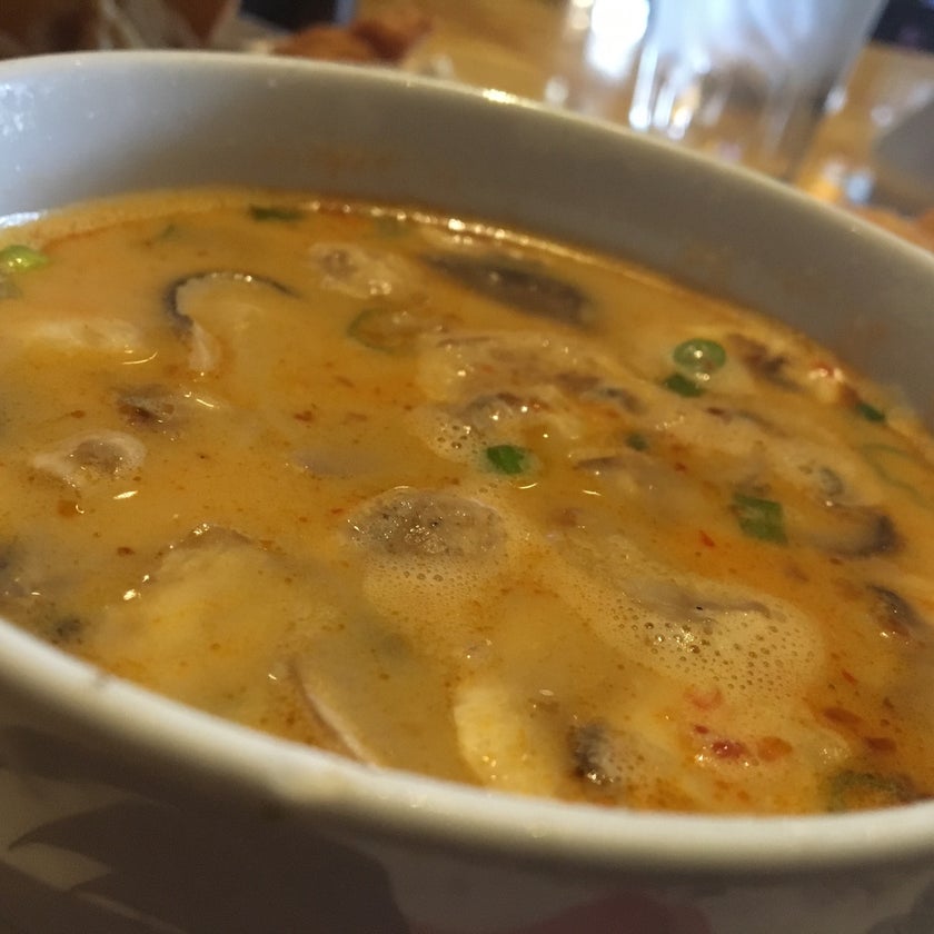 Thipi Thai - Thai Restaurant,Thai - lunch,dinner,duck,Tom Yum soup,good for groups,panang curry,Syrah,pad siew,thai salad