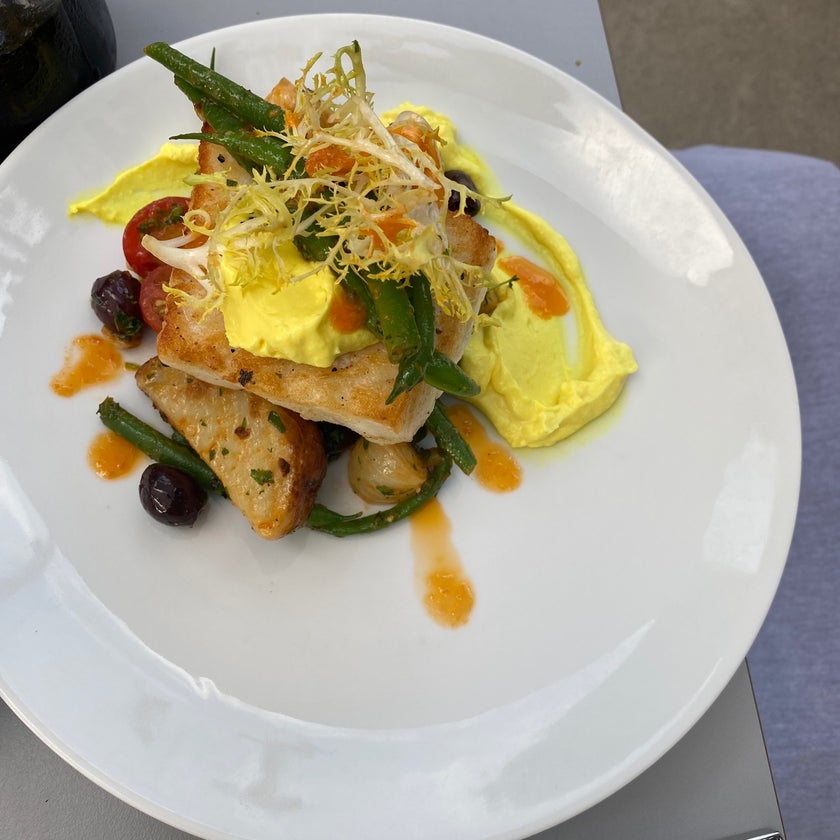 Arlo Restaurant - Dining and Drinking - 