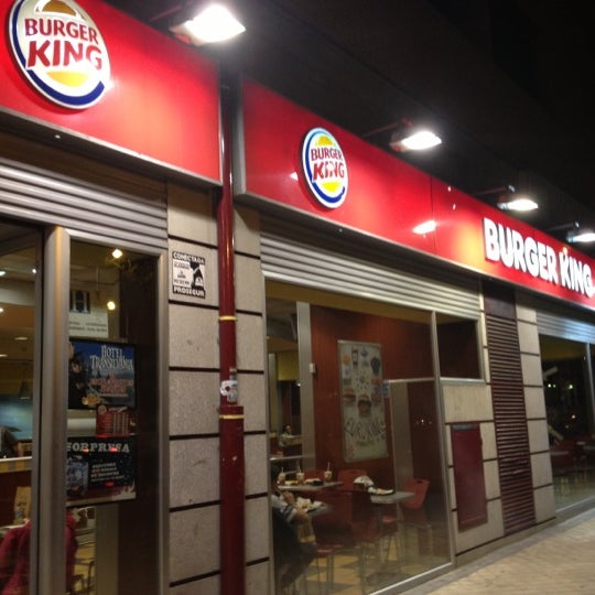 Burger King - Burger Joint,Fast Food Restaurant - 