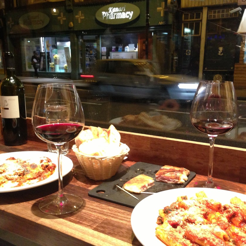 La Pizzica - Bar,Italian Restaurant - Italian food,healthy food,wine,great value,trendy,good for dates,delis,good for a quick meal,focaccia bread,good for special occasions,Aperol
