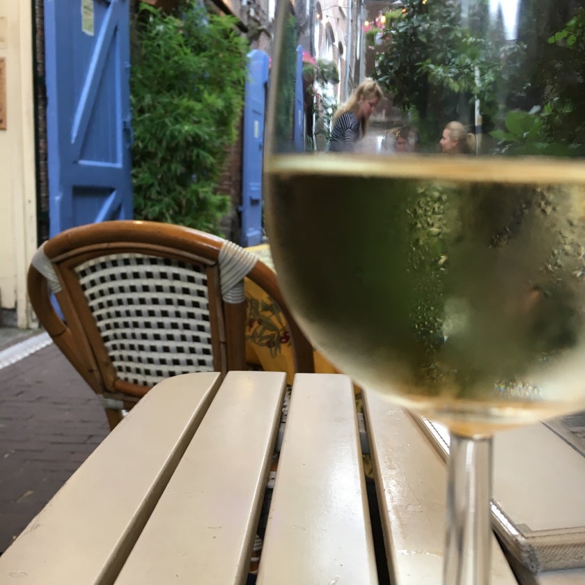 Kapitein Zeppos - Bar,Café,Restaurant - restaurants,sandwiches,lunch,healthy food,wifi,town,cake,dinner,live music,great value,buns,duck,good for dates,jams,good for groups,cheese fondue