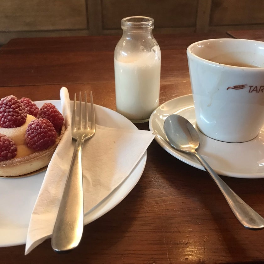 Tartine Artisanal - Bakery,Restaurant,Bakeries - 