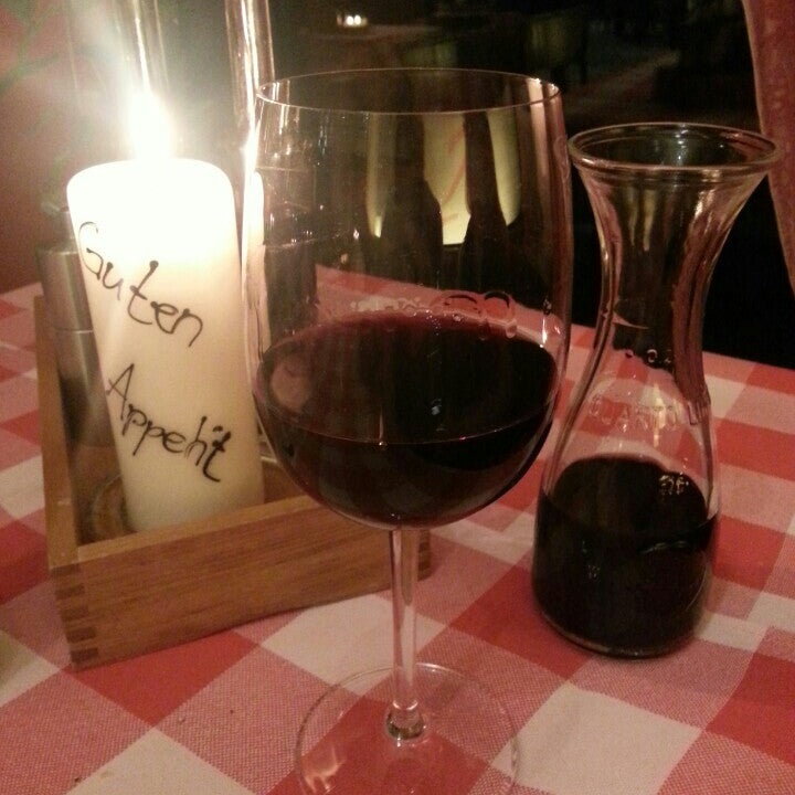 Quattro Cani Della Citta - Italian Restaurant - 
