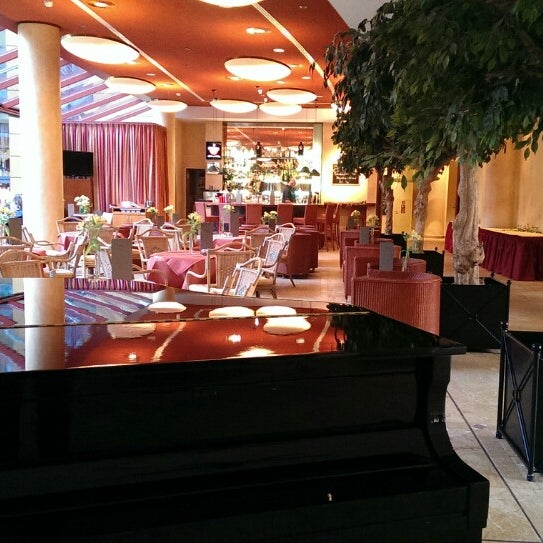 Quattro Cani Della Citta - Italian Restaurant - 