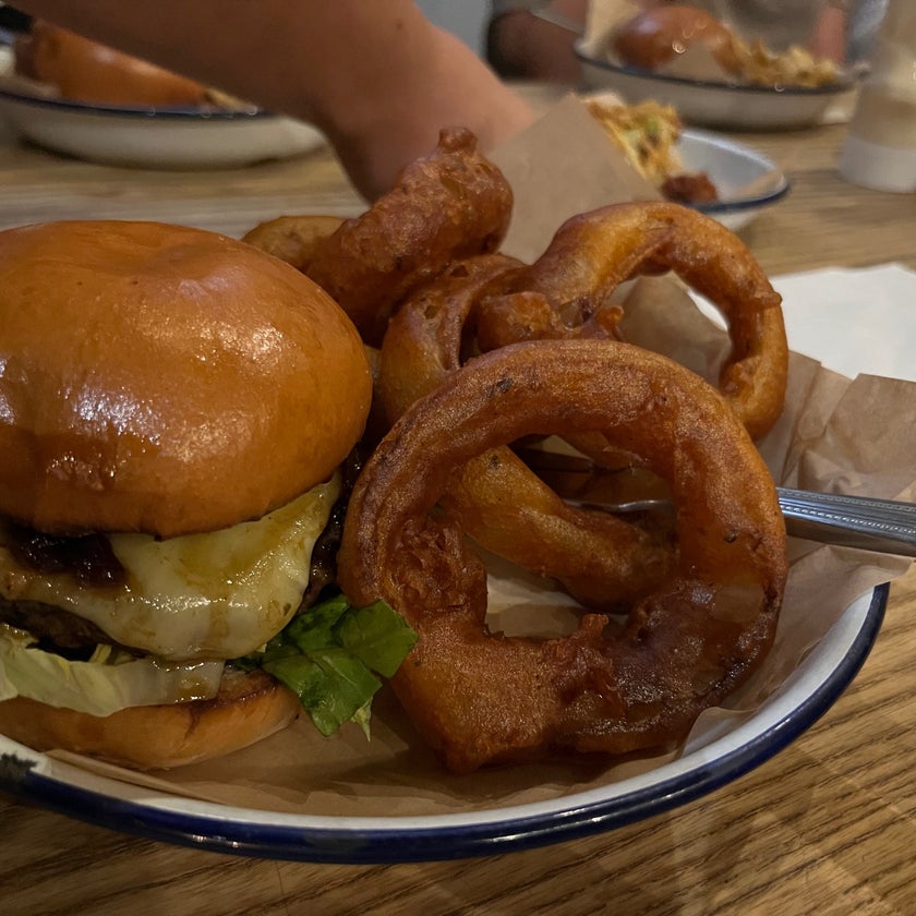 Honest Burgers Warren St - Burger Joint,American Restaurant,Fast Food Restaurant,Burgers - restaurants,staff,burgers,lunch,chips,turkey,rosemary fries,student deals