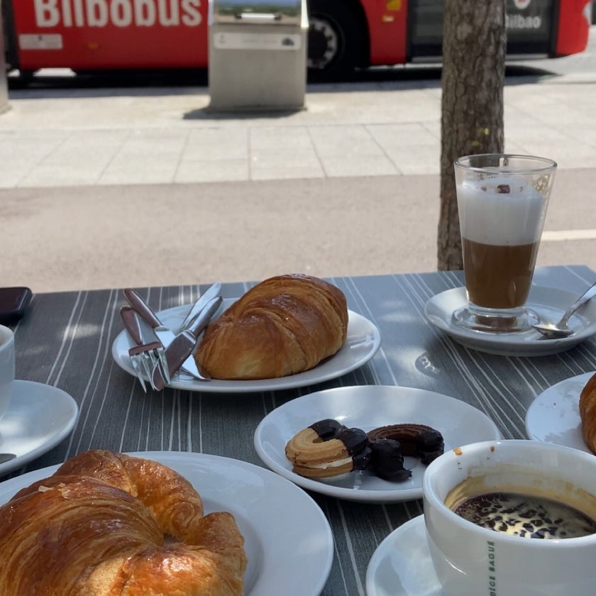 Obrador Asuaberri - Bakery,Restaurant - 
