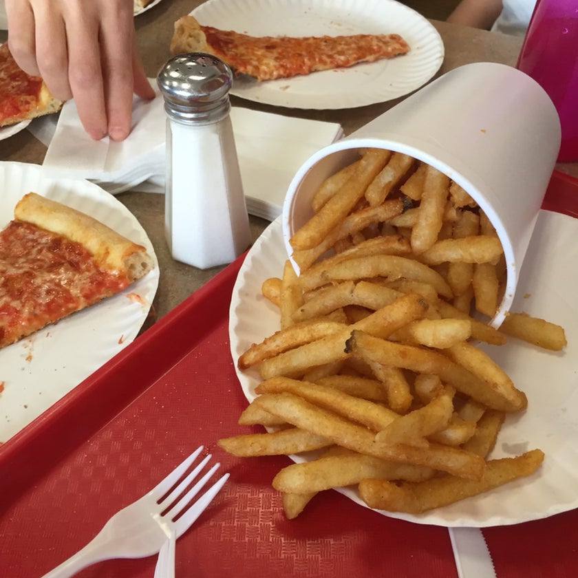 Pizza Time - Pizzeria,Pizza - pizza,crowded,good for a quick meal,lively,good for groups