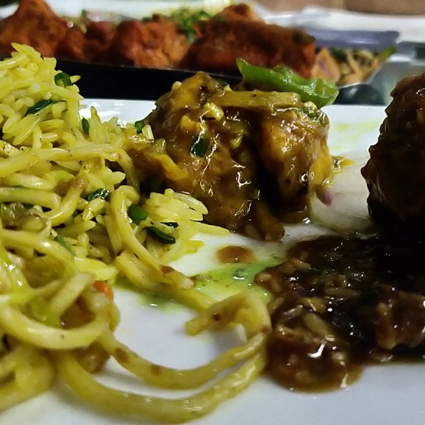 Pleasure Trove - Asian Restaurant,Comfort Food Restaurant - chicken,hotel