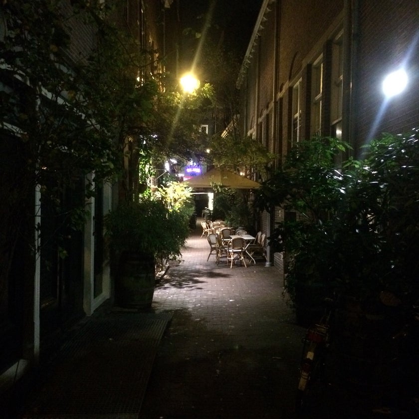 Kapitein Zeppos - Bar,Café,Restaurant - restaurants,sandwiches,lunch,healthy food,wifi,town,cake,dinner,live music,great value,buns,duck,good for dates,jams,good for groups,cheese fondue