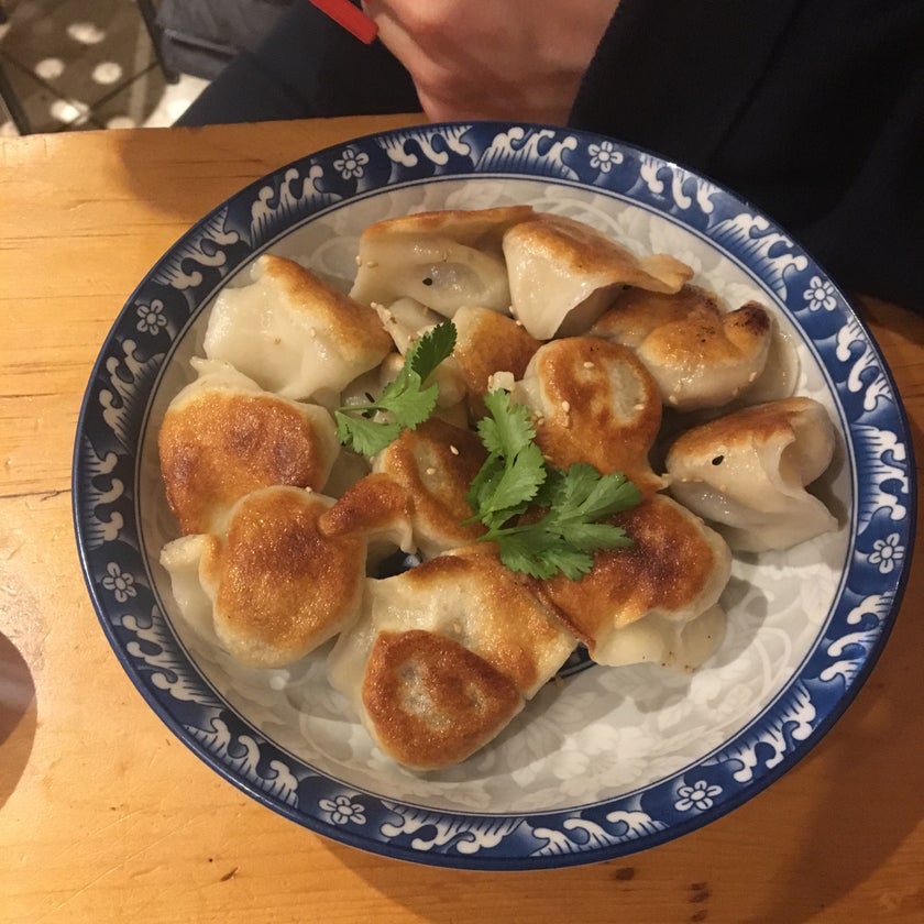 La Maison de Mademoiselle Dumpling - Cantonese Restaurant - restaurants,bar,healthy food,crowded,good for dates,seaweed salad
